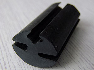 玻璃挡风密封条