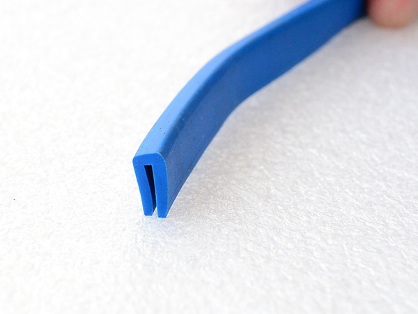 PVC 安全护角封边条